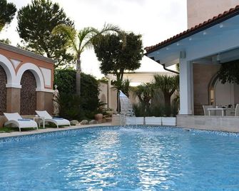 Foglie D'Acqua - Bisceglie - Zwembad