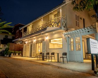Downtown Hotel - Luang Prabang - Building