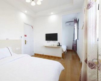 Full Inn (Xiamen Airport Branch) - 廈門 - 臥室