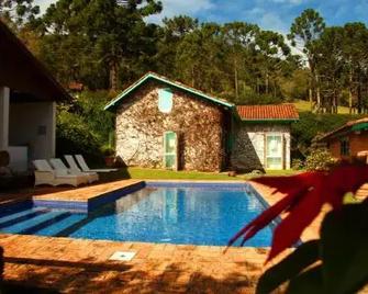 Pousada Barra do Bie - Cunha - Pool