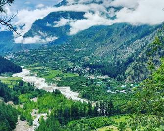 Apple Orchard Farm and Camping - Kullu