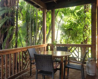 Posada Arco Iris, West End - Coxen Hole - Ban công