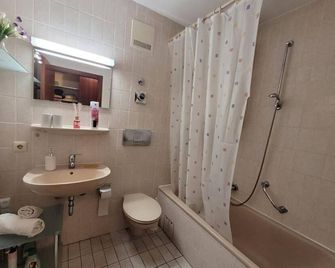 Appartement An Der Weinstrasse Bad Bergz - Bad Bergzabern