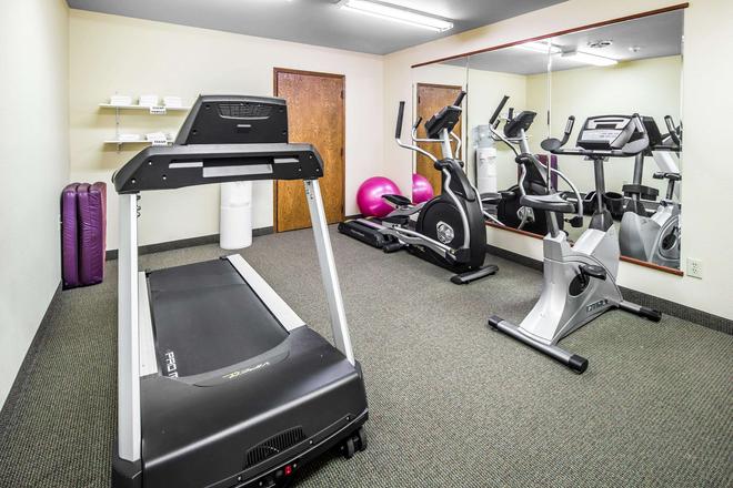 Quality Inn 93 1 8 9 Kodiak Hotel Deals Reviews Kayak