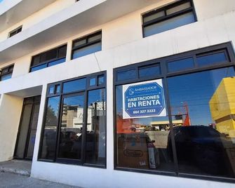 Apartamentos Ambassador - Tijuana - Building