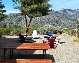 The Quail's Nest - Three Rivers - Patio