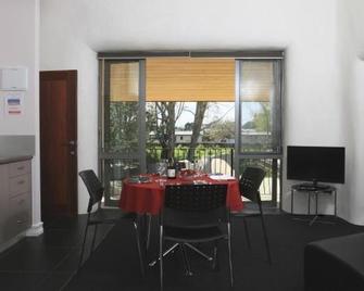 Bon Marie B&B - Hamilton - Dining room