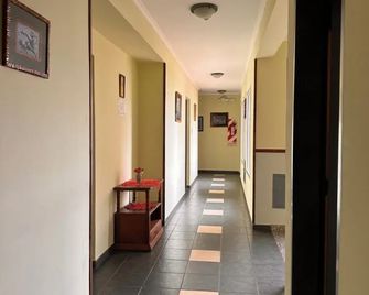 Hosteria Costa Norte - Colón - Hallway