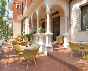Hotel Villa Luigia - Rimini - Patio
