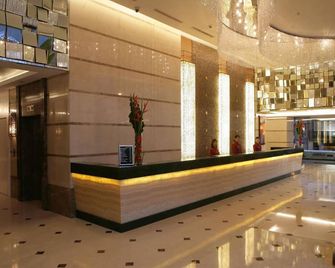 St Giles Makati - Makati - Recepción