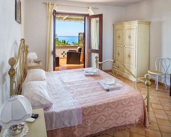 B&b La Giara - Maratea - Soveværelse