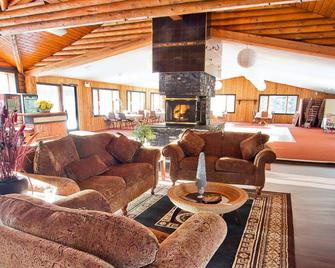 Banff Gate Mountain Resort - Dead Man's Flats - Sala de estar