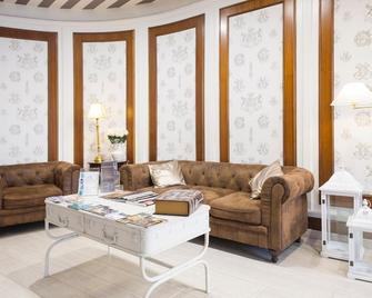 Oca Ipanema Hotel - Vigo - Living room