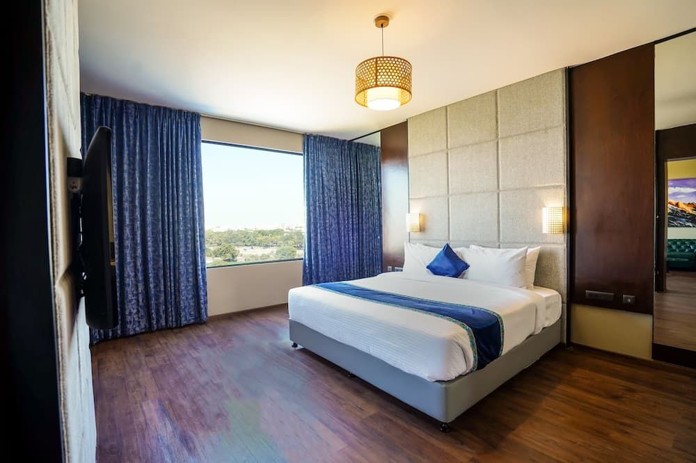 Essentia Luxury Hotel Indore - Indore