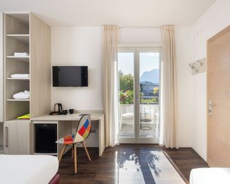Hotel Villa Claudia - Nago–Torbole