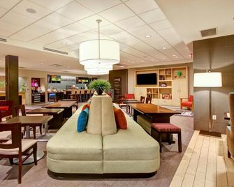 Home2 Suites by Hilton West Edmonton - Edmonton - Lounge