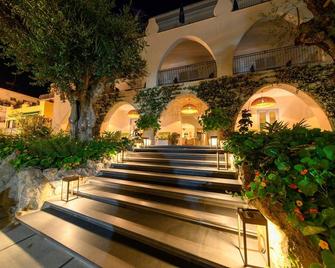 Hotel Terme Oriente - Ischia - Gebäude