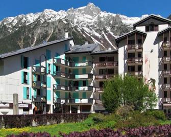 Apartment La Forclaz-2 by Interhome - Chamonix - Edifício