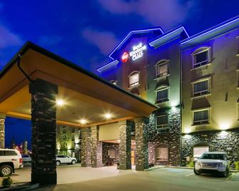 Best Western Plus Sherwood Park Inn & Suites - Sherwood Park - Gebäude