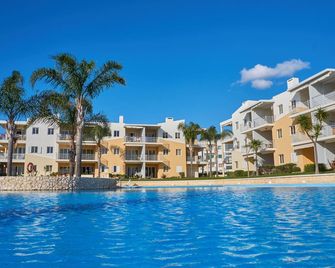 AL 1957 1-bedr. apartment in gated community with swimming pool. - Portimão - Pool
