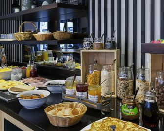 ibis Styles Massy Opéra - Massy - Eetruimte