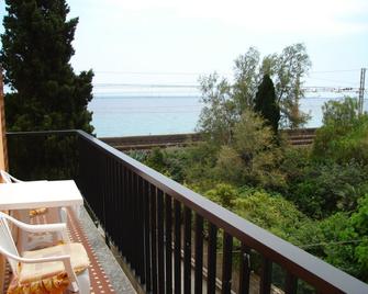Hotel Lora - Bordighera - Balkon