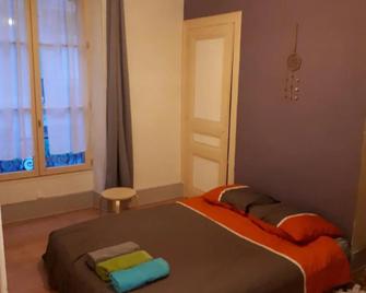 Rent4night Grenoble Aigle - Grenoble - Soverom