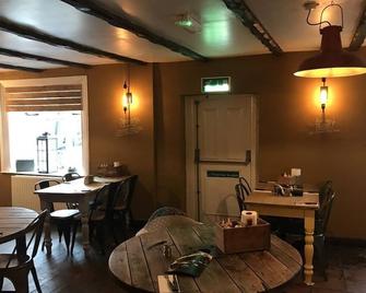 The Swan Taphouse - Telford - Εστιατόριο