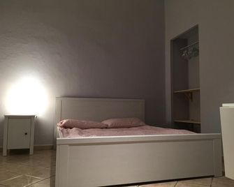 Monolocale Torino - Turyn - Sypialnia