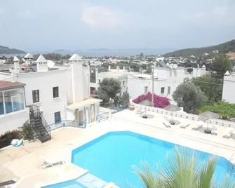 Armagan Apart Hotel - Torba