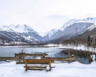 Mercure Peyragudes Loudenvielle Pyrenees - Loudenvielle - Building