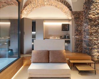 Bastiò Private Suites - Catania - Living room