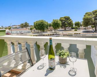 Port Petit 10 + Amarre De 7x3 - Immo B - Empuriabrava - Balcon