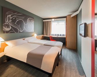 Ibis München Parkstadt Schwabing - Munich - Bedroom