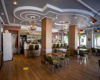 Casa Verde - Lagkadás - Restaurante