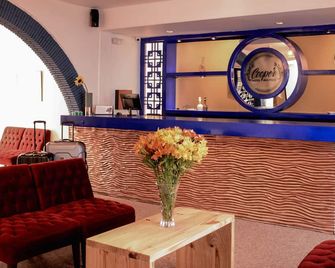 Cooper Hotel Boutique - Cusco - Front desk
