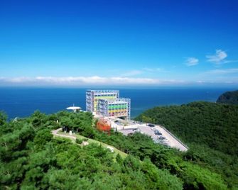 Dawoo Resortel - Gangneung - Outdoors view
