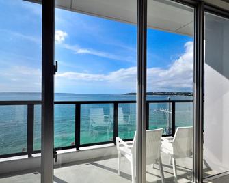 Costa Bella Condominium Resort - Motobu - Balkon