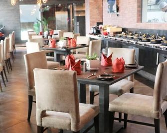 The Soniotel - Howrah - Restaurante