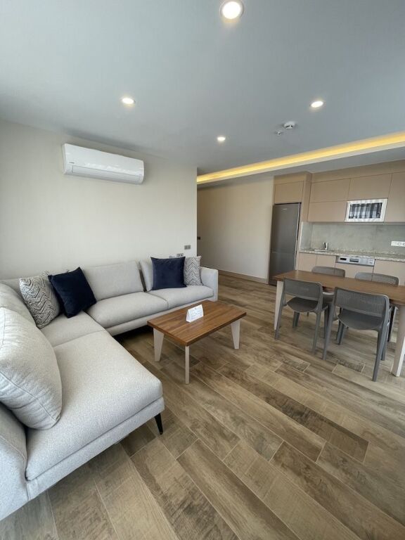 Green Garden City Luxury Apartments - אלניה - סלון