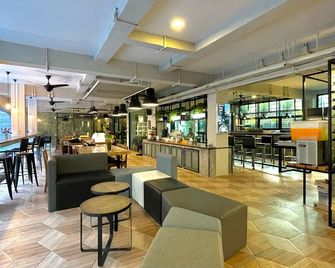 Isty Design Hotel - Chiang Mai