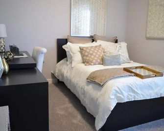 Stansted Airport Guest Rooms - Bishop’s Stortford