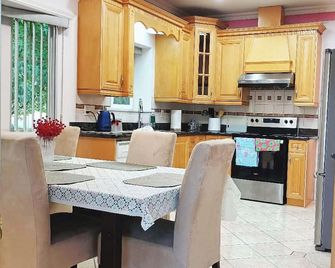 Warm Home in Vancouver - Vancouver - Cucina