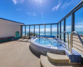 Seahorse Oceanfront Lodging - Lincoln City