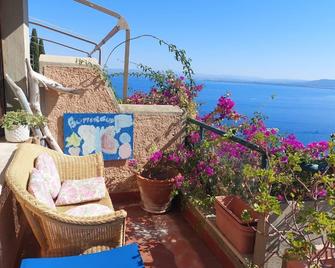 Porto Santo Stefano, large and comfortable house for 7 people, panoramic terrace - Monte Argentario - Balkon