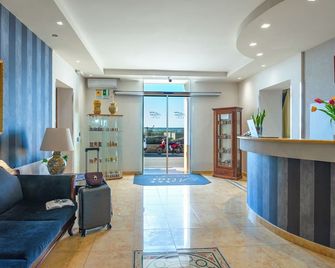 Hotel Aliai - Sciacca - Hall d’entrée