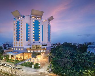 ذه اكورد ميتروبوليتان - تشناي - مبنى