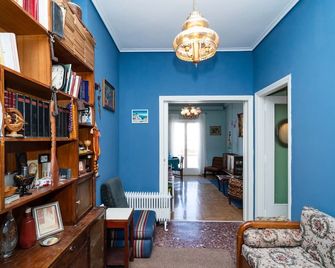 Acropolis view vintage style apartment - Atenes - Vestíbul