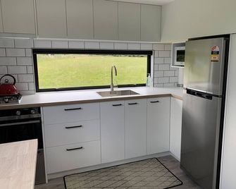 Tiny on New York - close to vineyards in picturesque Martinborough - Martinborough - Kuchyň