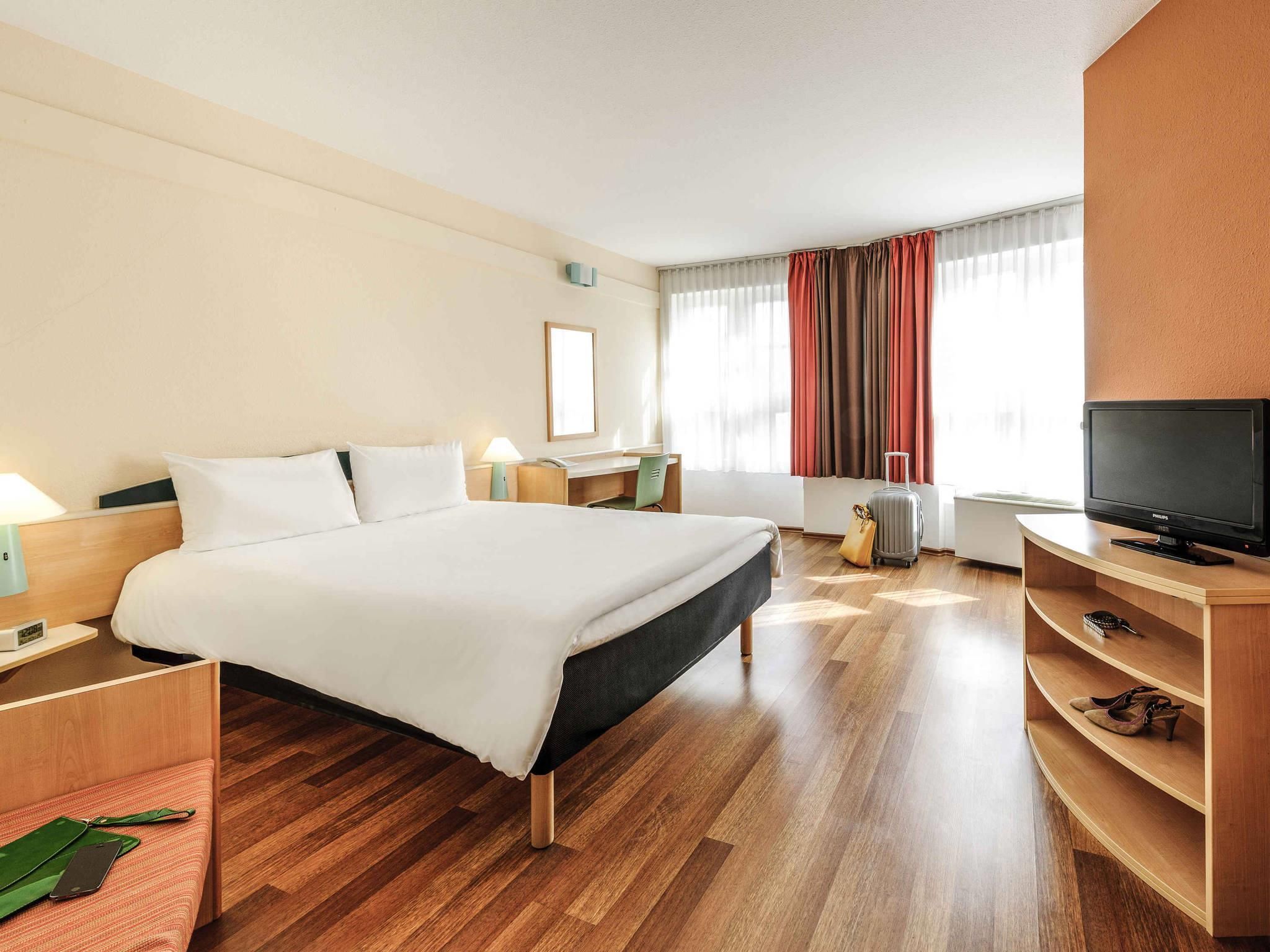 Ibis Bamberg Altstadt - במברג - חדר שינה